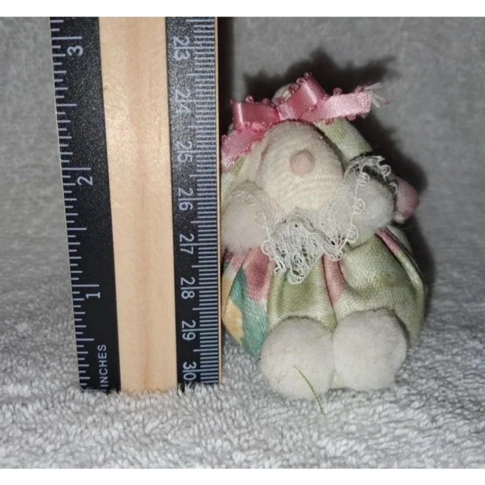 Sheri Nickell 1987 Pink Floral Bunny Rabbit‎ Ornament Vintage Easter Decor